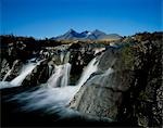 Les Cullins et rivière Sligachan.