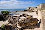 Les murs fortifiées de la garde de Forteleza de Sao Sebastao la pointe nord de Ilha font du Mozambique