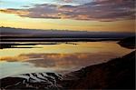 Kenia, Kajiado District, Magadi. Morgendämmerung über Magadisee, ein alkalischer See in Afrika des Großen Afrikanischen Grabenbruchs.