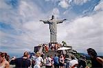 Vue sur la Statue Rédempteur du Christ tête de montagne Corcovado. La statue construite pour commémorer premier centenaire du Brésil de l'indépendance du Portugal.
