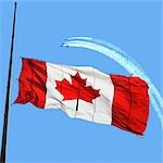 Kanadische Flagge auf Halbmast, Snowbirds im Hintergrund