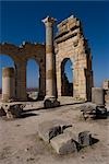 Site romain de basilique, numide, de Volubilis, près de Meknes, Maroc