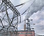 Lignes électriques au charbon ont tiré de centrale électrique