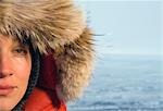 Close-up Portrait de femme en Parka, McMurdo Station, île de Ross, Antarctique