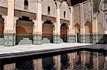 La Medersa Ben Youssef, la plus importante au Maroc, construit par la dynastie Almoravide et puis reconstruite au XIXe siècle, richement décorées en marbre sculpté bois et plâtre, Medina, Marrakech, Maroc, Afrique du Nord, Afrique