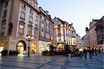 Soirée, place de la vieille ville, Old Town, Prague, République tchèque, Europe