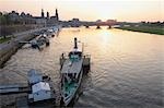 Coucher de soleil sur la rivière Elbe, Dresde, Saxe, Allemagne