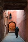 Straße in den Souk, Medina, Marrakesch (Marrakech), Marokko, Nordafrika, Afrika