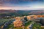 Burrator, cuir Tor et Sharpitor vu de Sheepstor, Parc National de Dartmoor, Devon, Angleterre, Royaume-Uni, Europe