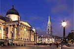 Musée des beaux-arts au crépuscule, Trafalgar Square, Londres, Royaume-Uni, Europe