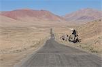 Pamir Highway führt in die Wildnis, Tadschikistan, Zentralasien