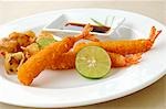 Breaded, deep-fried prawns with soy sauce