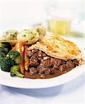 Beef pie with vegetables