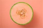 Halb eine Melone Melone (obenliegende Ansicht)