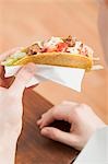 Hände halten Minco taco