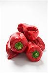 Plusieurs red peppers pointus