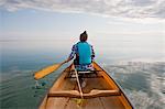 Femme, canoë-kayak, lac Clearwater, Clearwater Lake Provincial Park, Manitoba, Canada