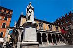 Statue von Dante, Piazza dei Signori, Verona, Venetien, Italien