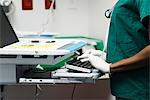 Gesundheitswesen Arbeitnehmer mit computer