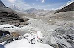 Ice climbing in Chukhung Valley, Solu Khumbu Everest Region, Sagarmatha National Park, Himalayas, Nepal, Asia