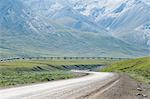 Alaska Pipeline, Brooks Range Mountains, Alaska, USA