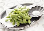 Boiled green soybeans