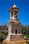 Libyen, Leptis Magna. Eine rekonstruierte Mausoleum außerhalb des Museums in Leptis.