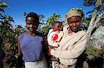 Malawi, Lilongwe, Ntchisi Forest Reserve, villagers of different generations, on the edge of the reserve