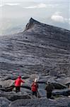 L'Asie du Sud, en Malaisie, Bornéo, Sabah, Parc National de Kinabalu, Vintage point culminant (4095m), les randonneurs