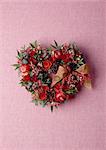 Couronne de fleurs en forme de coeur