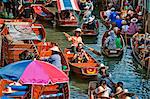 Thailand. A very busy canal, or khlong, at the bustling floating market at Damnern Saduak, 80 km southwest of Bangkok.