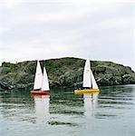 Bateaux à voile dans l'archipel.