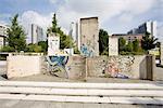 Deutschland, Berlin, Stücke der Berliner Mauer