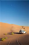 Oman, Empty Quarter. Conduire à travers les vastes dunes de vide.