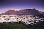 Montagne de la table au crépuscule, Cape Town, Western Cape, Afrique du Sud