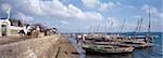 Le port à la ville de Lamu Island.Lamu déjà existé dans les XIVe et XVe siècles et a prospéré plus récemment entre 1650 et 1900.The ville est dit a été fondé par des immigrants royales une ou plusieurs régions d'arabes ou persanes sur le califat.