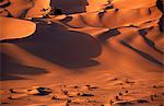 Niger, Tenere Desert.Sand dunes within the extinct Caldera of Arakao.This is the largest protected area in Africa, covering over 7.7 million hectares.