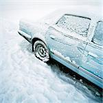 Une voiture glaciale, Kiruna, Suède.