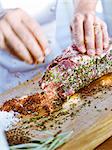 Cuisinier prépare le filet, Suède.