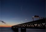 Pont d'Oresund by night, Scanie, Suède.