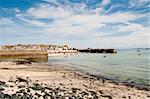 Port Saint Ives in low tide, with blue sky