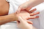 digital pressure hands reflexology massage tuina therapy physiotherapy