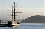 Tall ship with sqaure mast in the oslo fjord