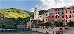 Small fishing village Vernazza (Cinque Terre, Italy)