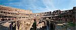 Breites Panorama des Kolosseums in Rom (Kolosseum)
