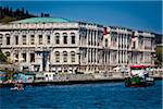 Ciragan Palace Kempinski Hotel neben den Bosporus, Istanbul, Türkei
