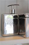 Metal soap dispenser