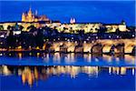 Château de Prague dans la nuit, Prague, République tchèque