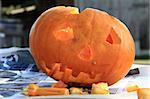 halloween jack-o-lantern and pumpkin carving tool