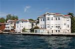 Maisons sur le Bosphore, Istanbul, Turquie, Europe